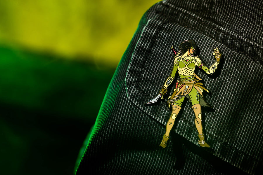 Silent Knife Collectors Pin